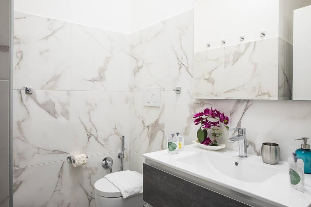 Gold Fabulous Jacuzzi Suite Trastevere - Top Collection Roma Exterior foto